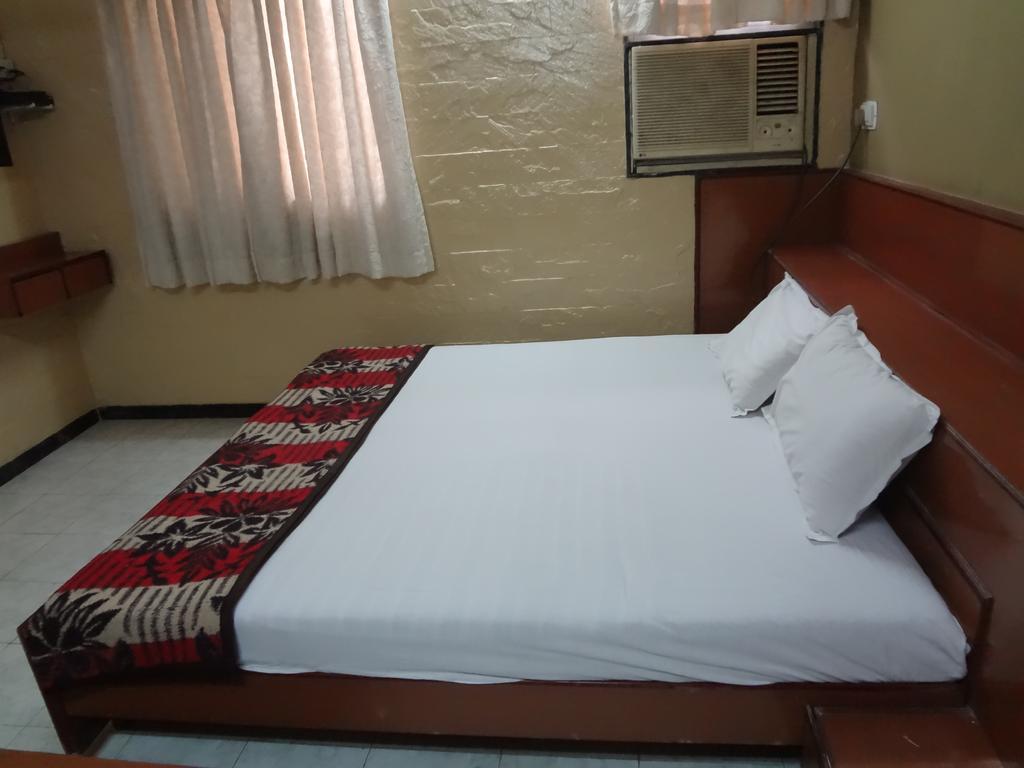 Hotel Happy Home Mumbai Exterior foto