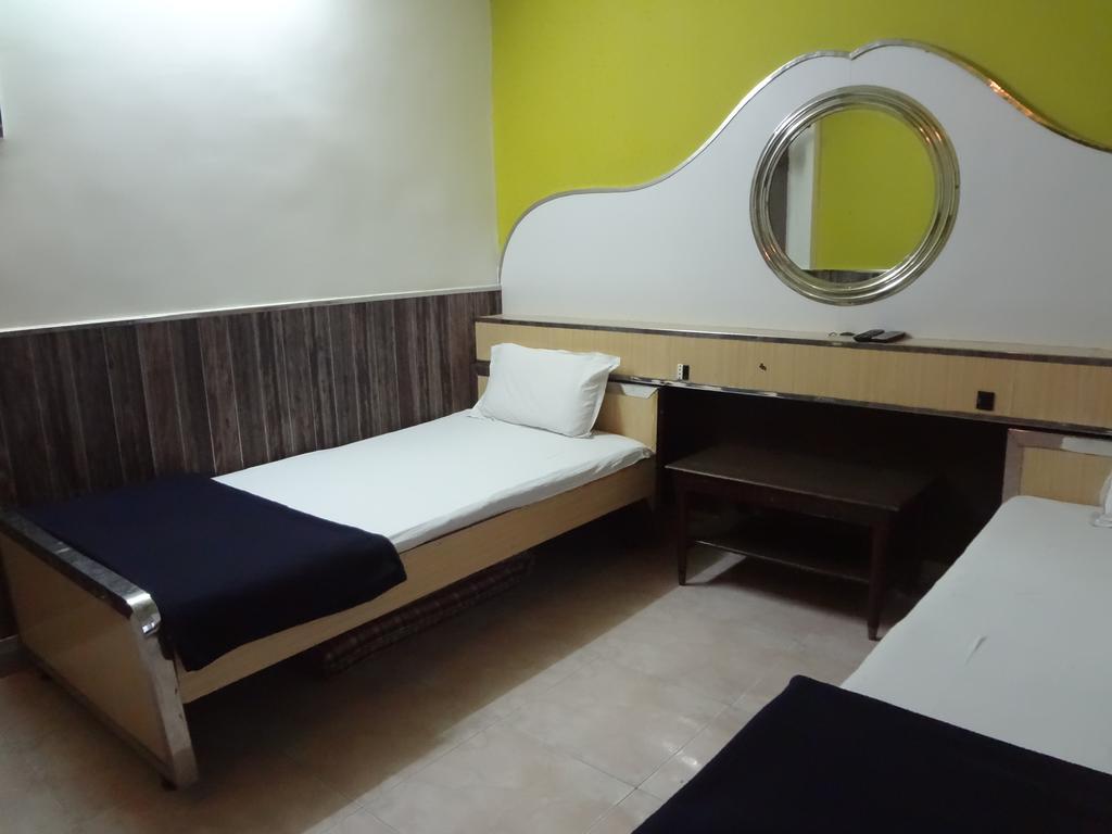 Hotel Happy Home Mumbai Exterior foto