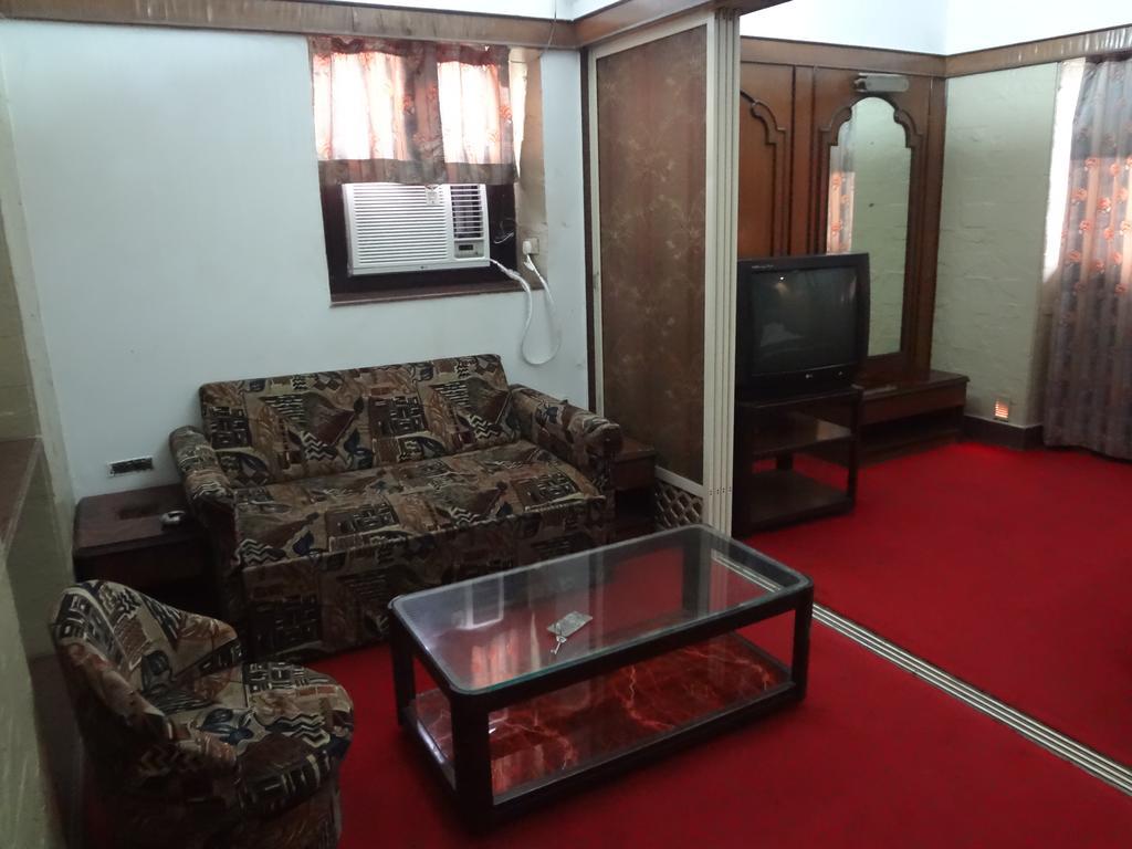 Hotel Happy Home Mumbai Exterior foto