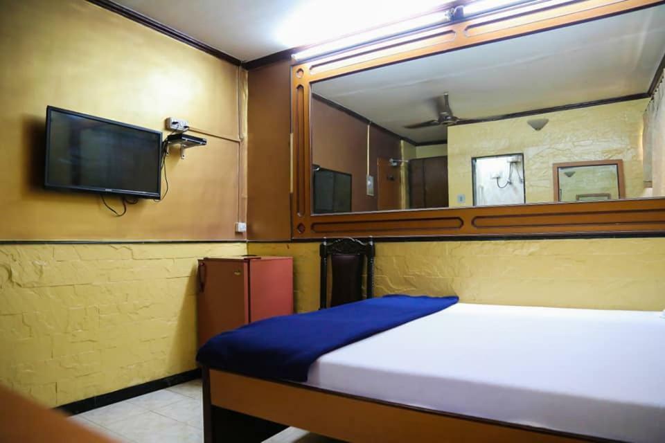 Hotel Happy Home Mumbai Exterior foto
